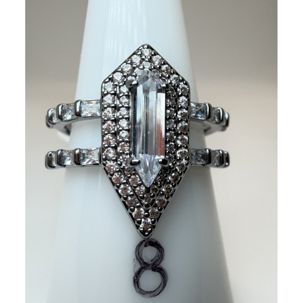 Size 8 Bomb Party April Ring - RG50458 The Radiant Edit - Hematite Plated